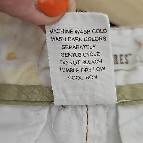 Paradise Shores Cream w/Gold Floral Print Shorts Zip & Button Closure Womens 6 - Picture 11 of 11